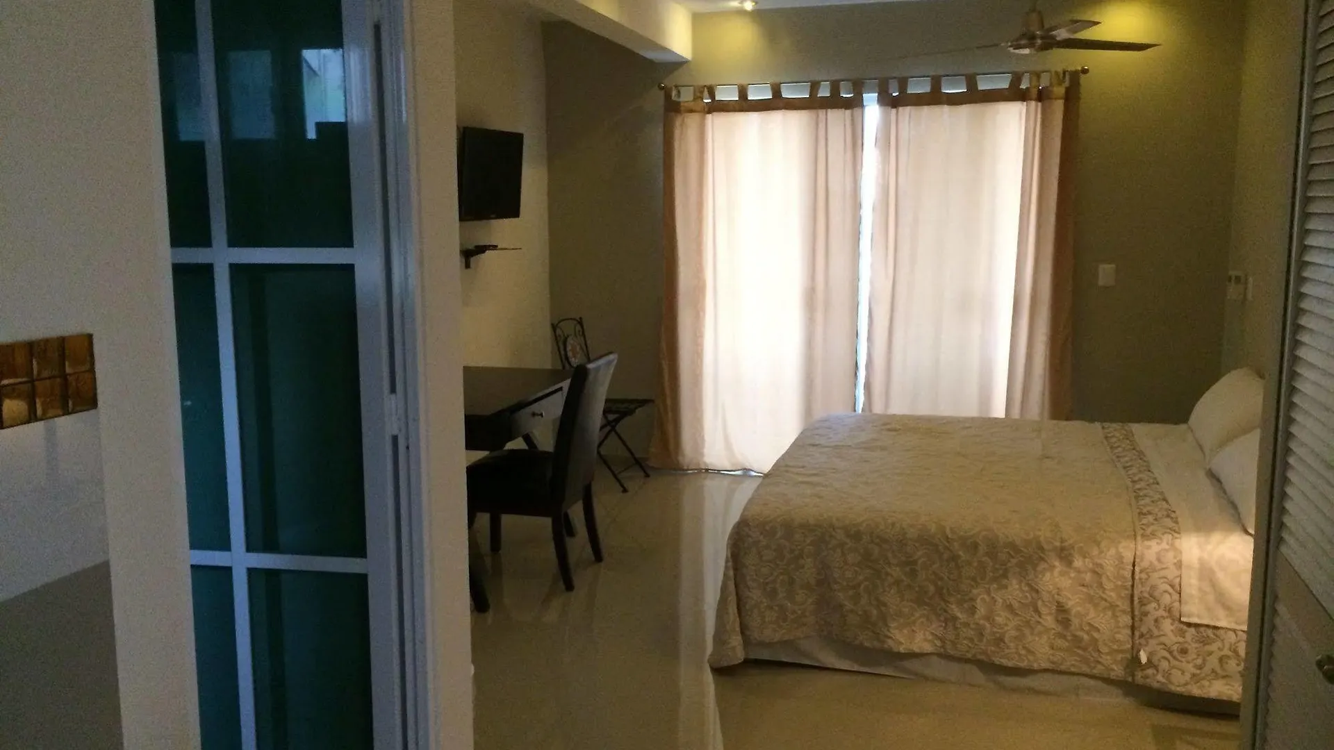 Casa Bella Vida Aparthotel Playa del Carmen